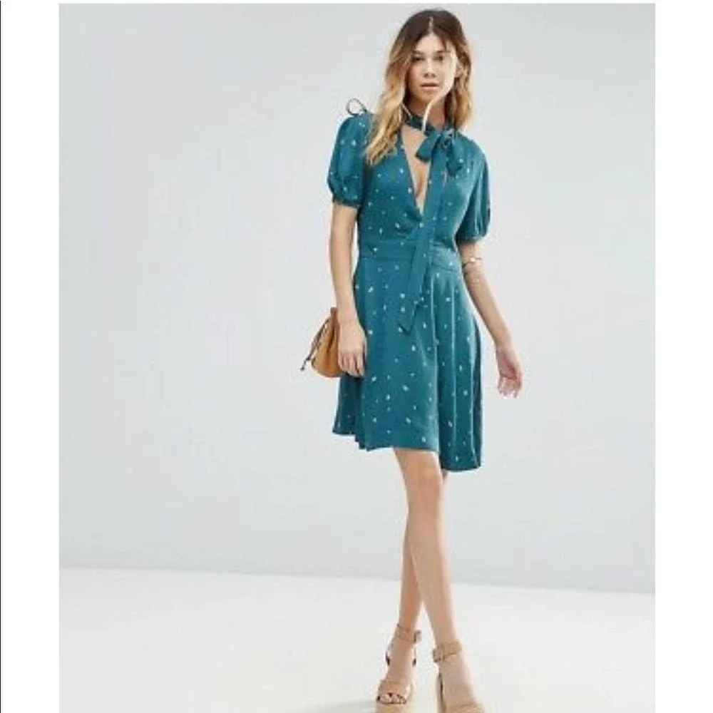 Free People Abbie Printed Mock Neck SS Mini Dress 4 - Picture 13 of 16